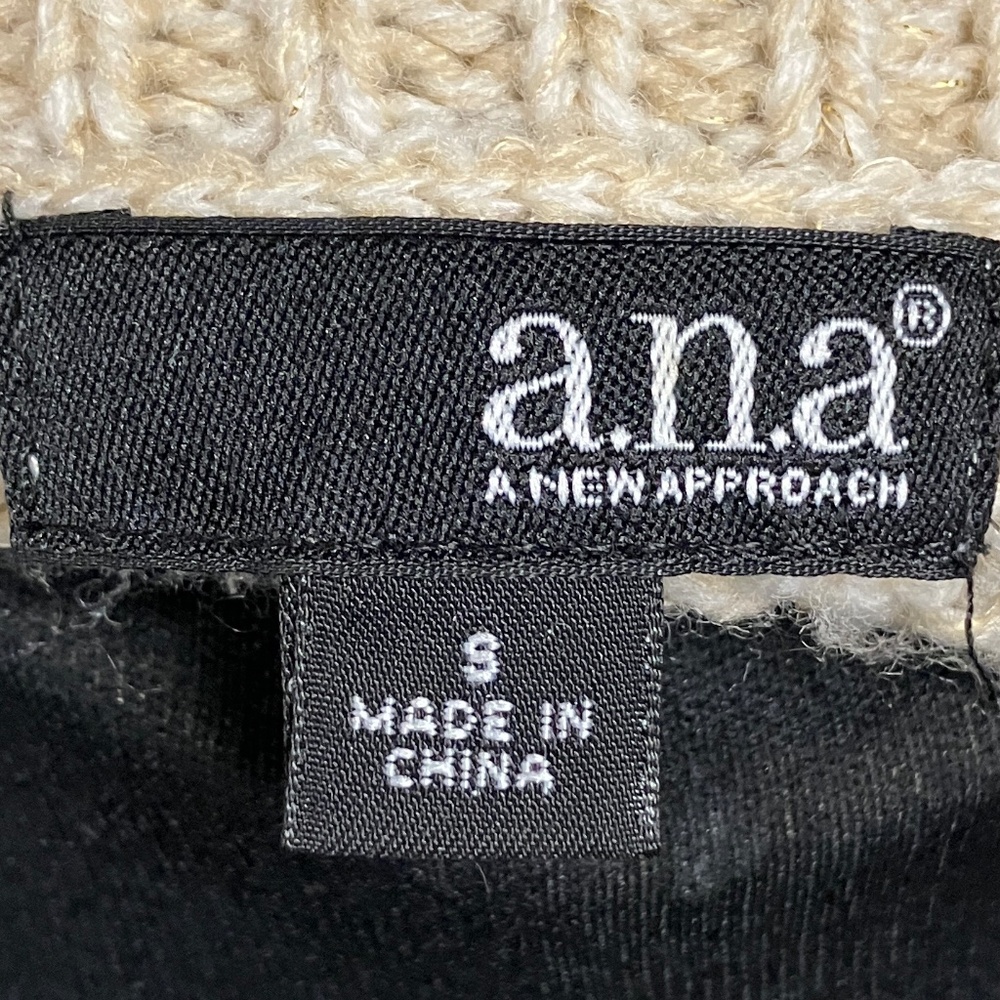 a.n.a A New Approach Open-knit Pullover Sweater - Picture 3 of 5